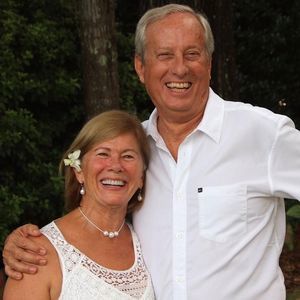 Meet your Posher, Laurie